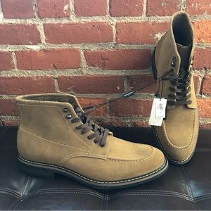 Men’s Banana Republic Tan Lace-Up Suede Boots, NWT, Size 12